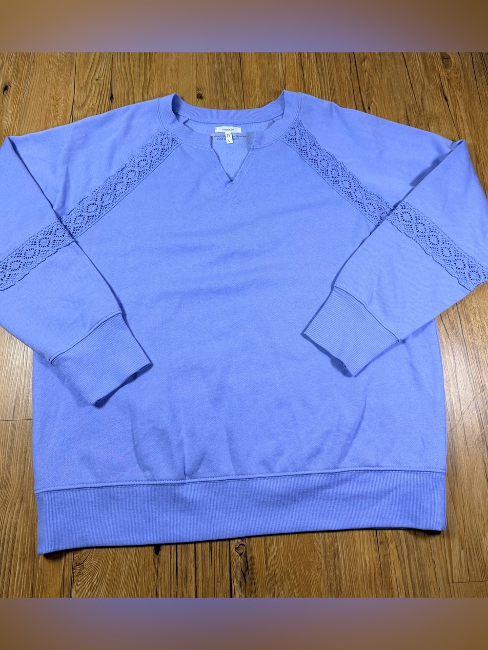 Maurices Womens L Lavender Lace Raglan Sleeve Sweatshirt V Neck Pullover